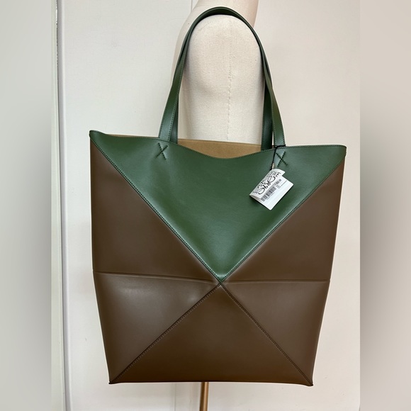 LOEWE LARGE PUZZLE FOLD TOTE UMBER/DARK KHAKI GREEN.   NWT - Picture 2 of 12